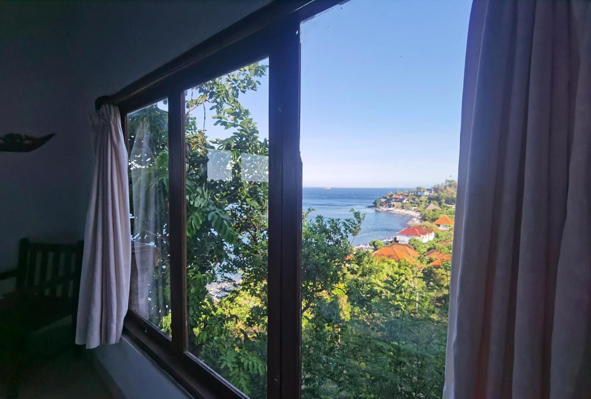 Wawa Wewe Rock Hotel Amed Екстериор снимка